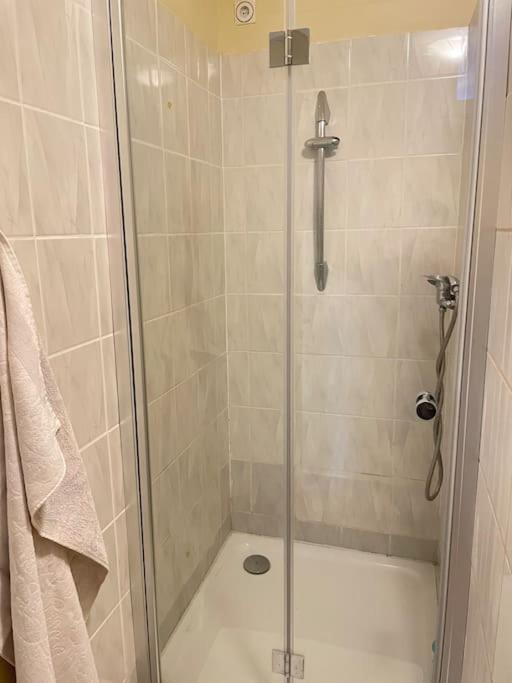 Einzimmerwohnung + Dusche Und Wc Berlin Zewnętrze zdjęcie